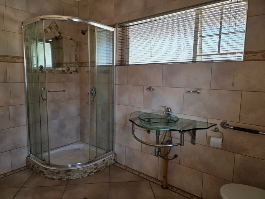 To Let 3 Bedroom Property for Rent in Vaalpark Free State